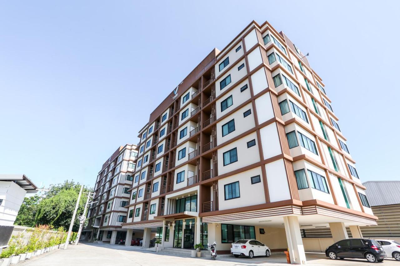 V-Twin Donjan Service Apartment Chiang Mai Exterior photo